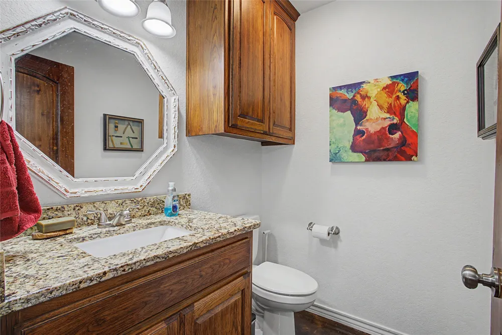 2728 S Fm 129 Santo, TX 76472