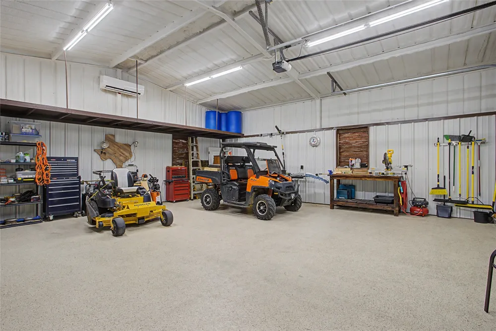 2728 S Fm 129 Santo, TX 76472