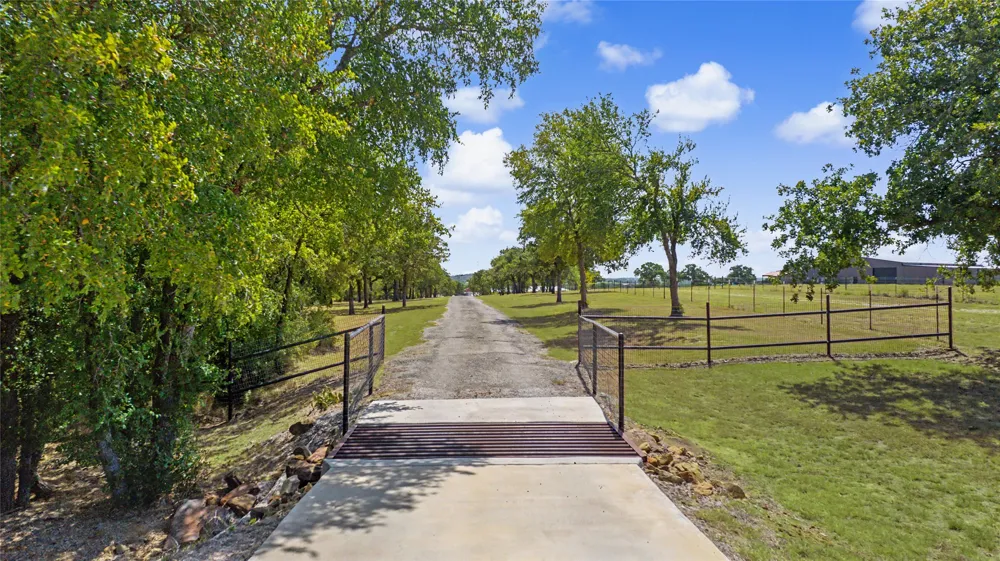 2728 S Fm 129 Santo, TX 76472