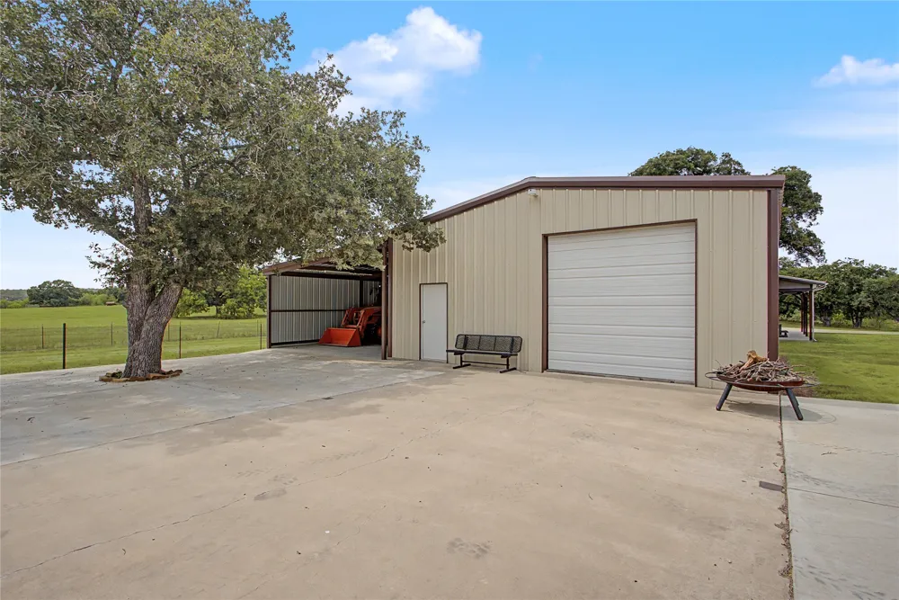 2728 S Fm 129 Santo, TX 76472