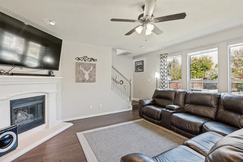 3039 Stallion Crossing Irving, TX 75060