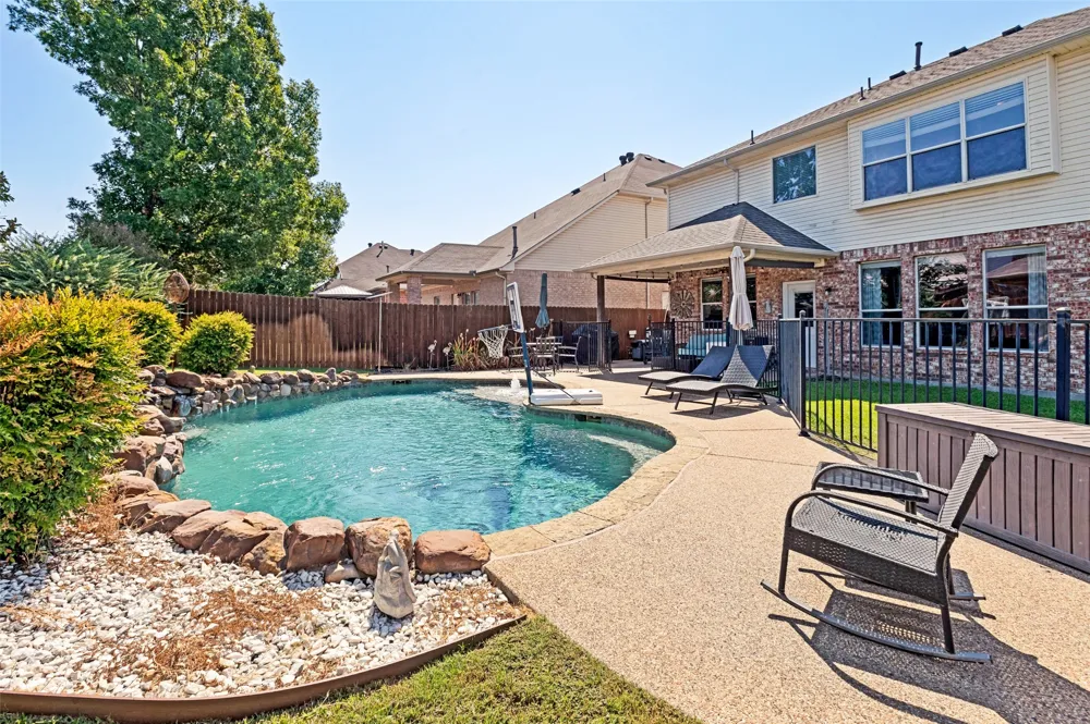 3039 Stallion Crossing Irving, TX 75060