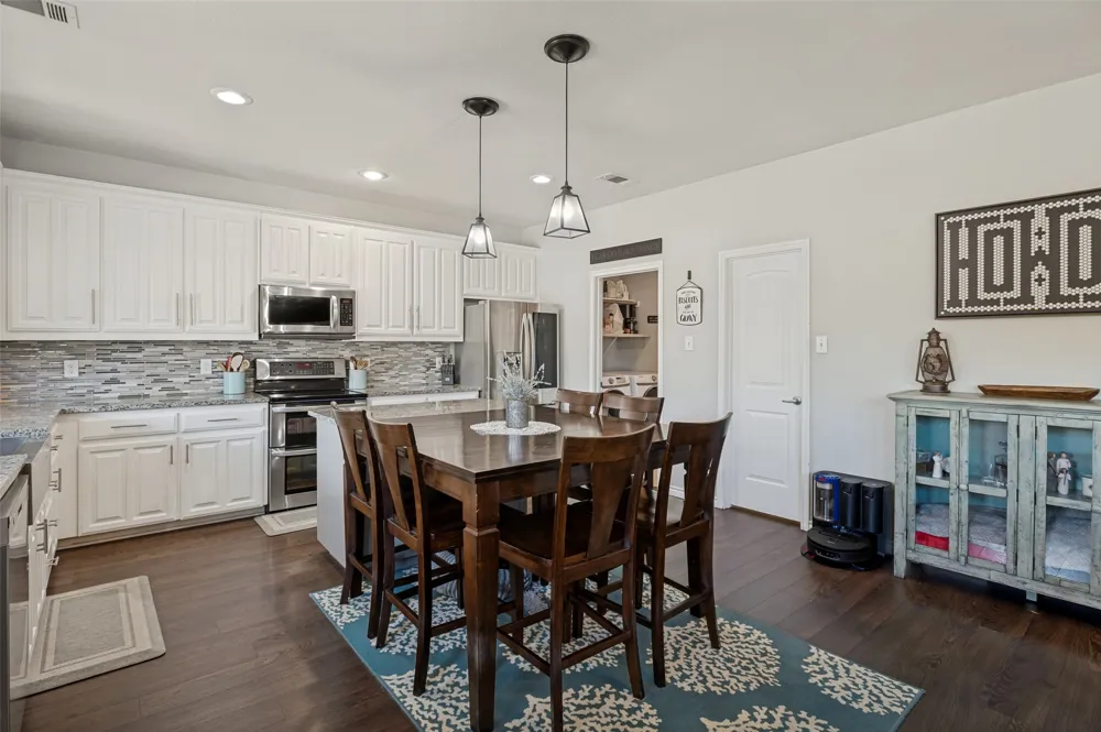 3039 Stallion Crossing Irving, TX 75060