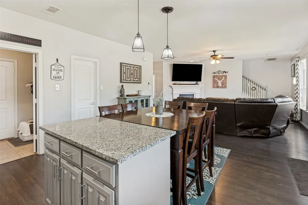3039 Stallion Crossing Irving, TX 75060