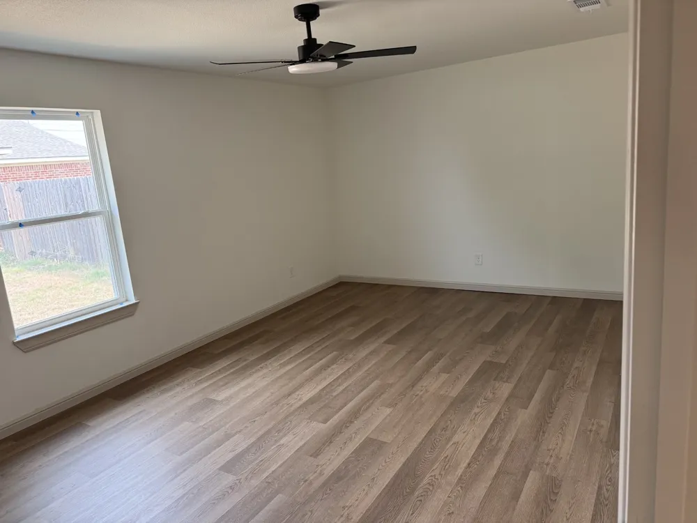 402 Nolan River Road #B Cleburne, TX 76033