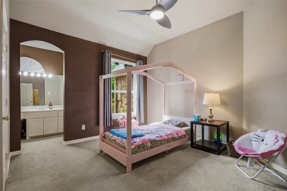 9024 Bottlebrush Lane Irving, TX 75063