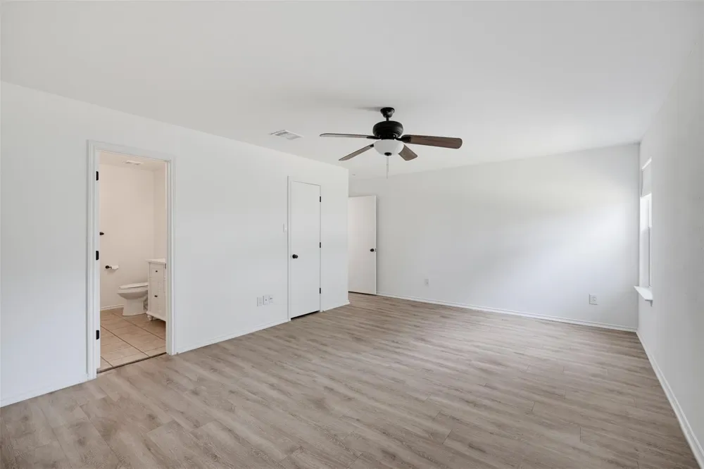 1612 Crown Point Drive Little Elm, TX 75036