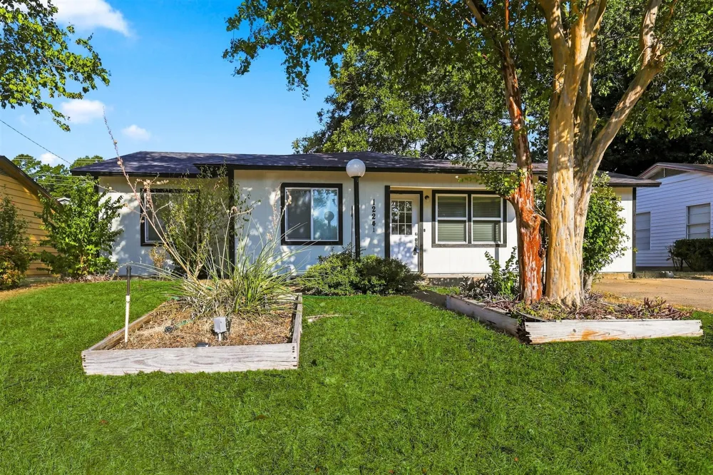 12241 Oberlin Drive Dallas, TX 75243
