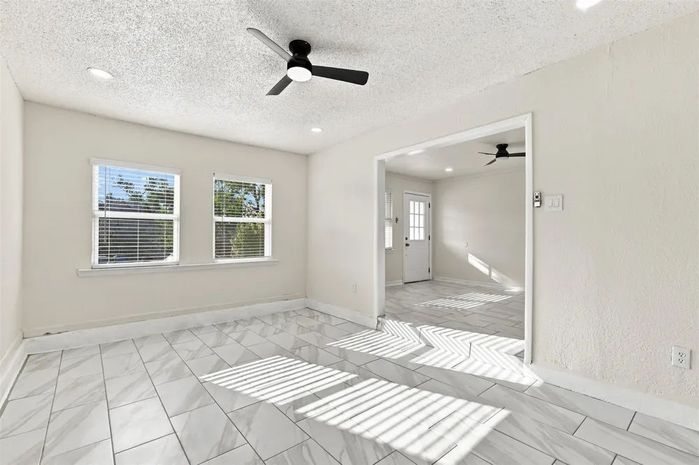 12241 Oberlin Drive Dallas, TX 75243