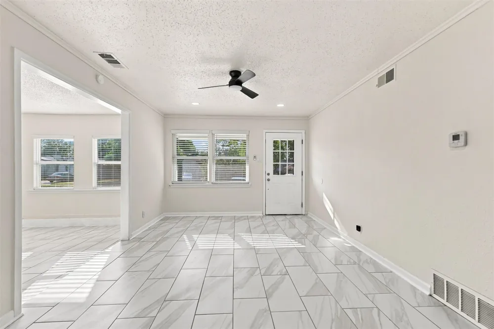 12241 Oberlin Drive Dallas, TX 75243