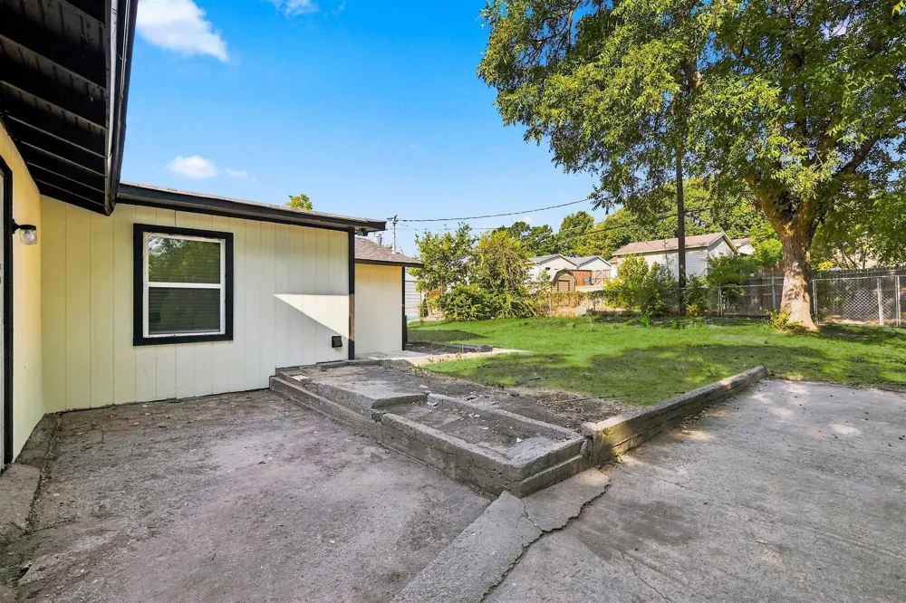 12241 Oberlin Drive Dallas, TX 75243