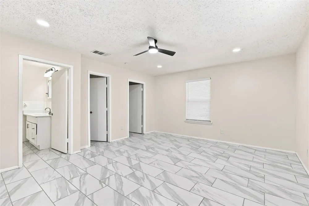 12241 Oberlin Drive Dallas, TX 75243