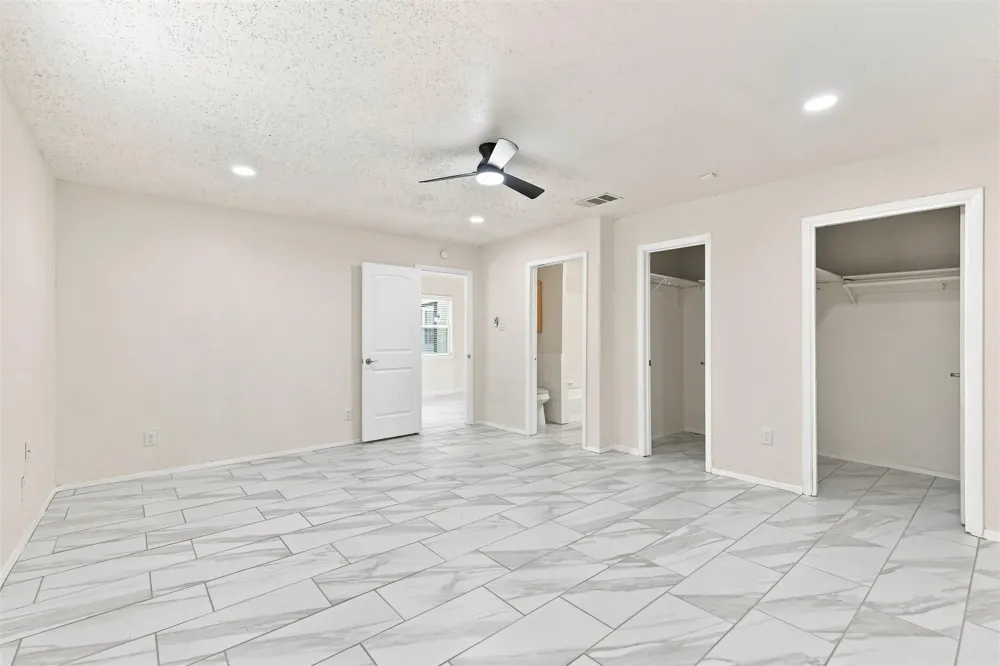 12241 Oberlin Drive Dallas, TX 75243
