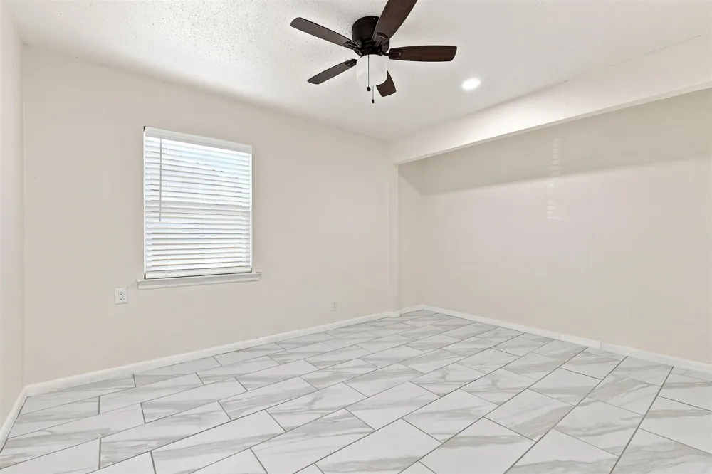 12241 Oberlin Drive Dallas, TX 75243