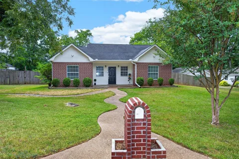 108 Viewcrest Street