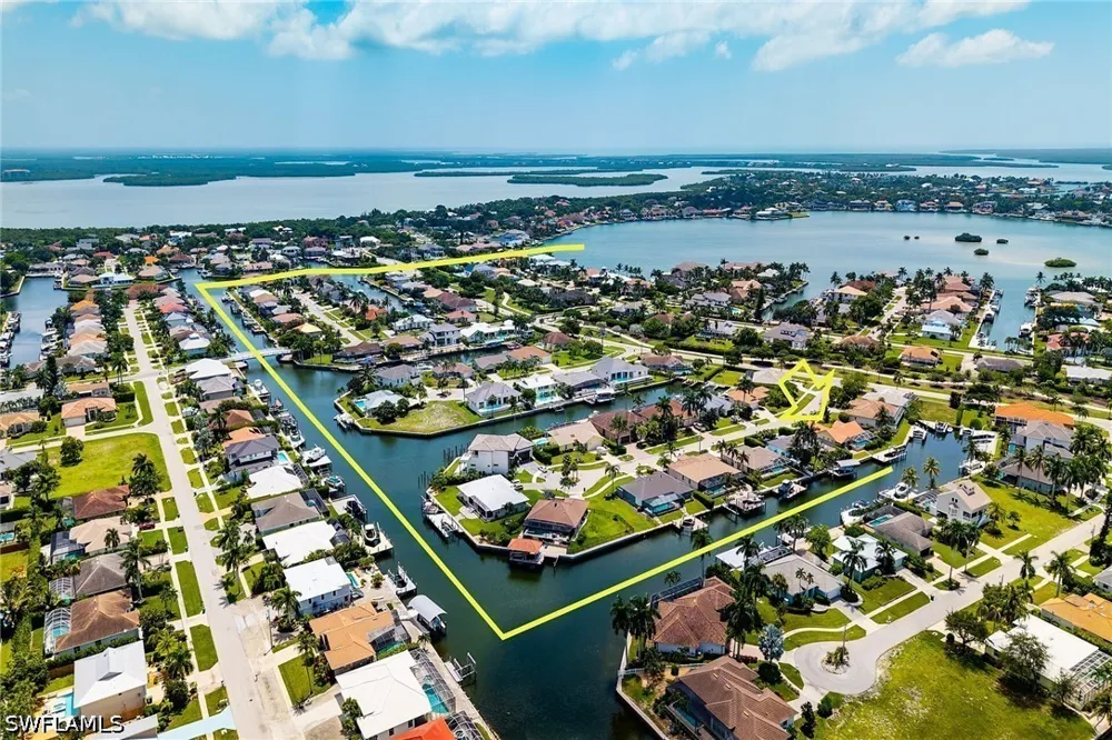 Persian Court Marco Island, FL 34145