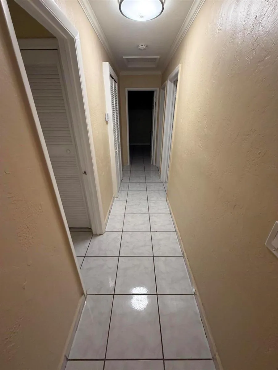 4852 SW 44TH TERRACE Dania Beach, FL 33314