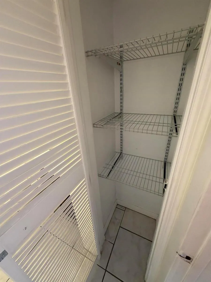 4852 SW 44TH TERRACE Dania Beach, FL 33314