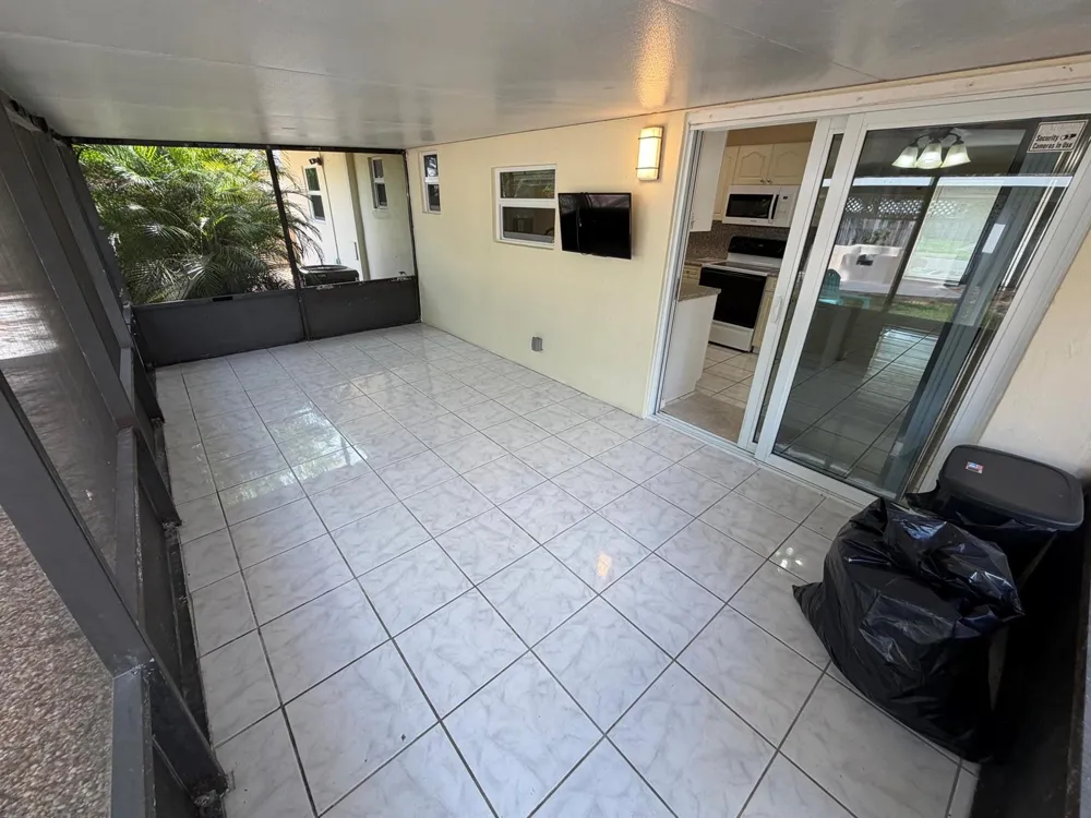 4852 SW 44TH TERRACE Dania Beach, FL 33314