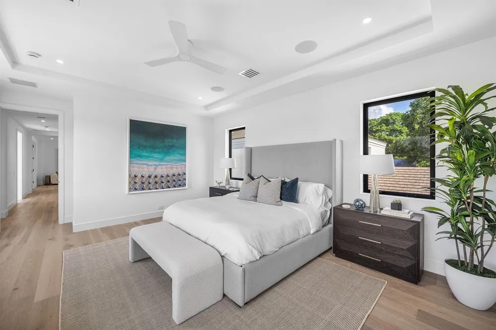 521 SE 4TH AVENUE Delray Beach, FL 33483