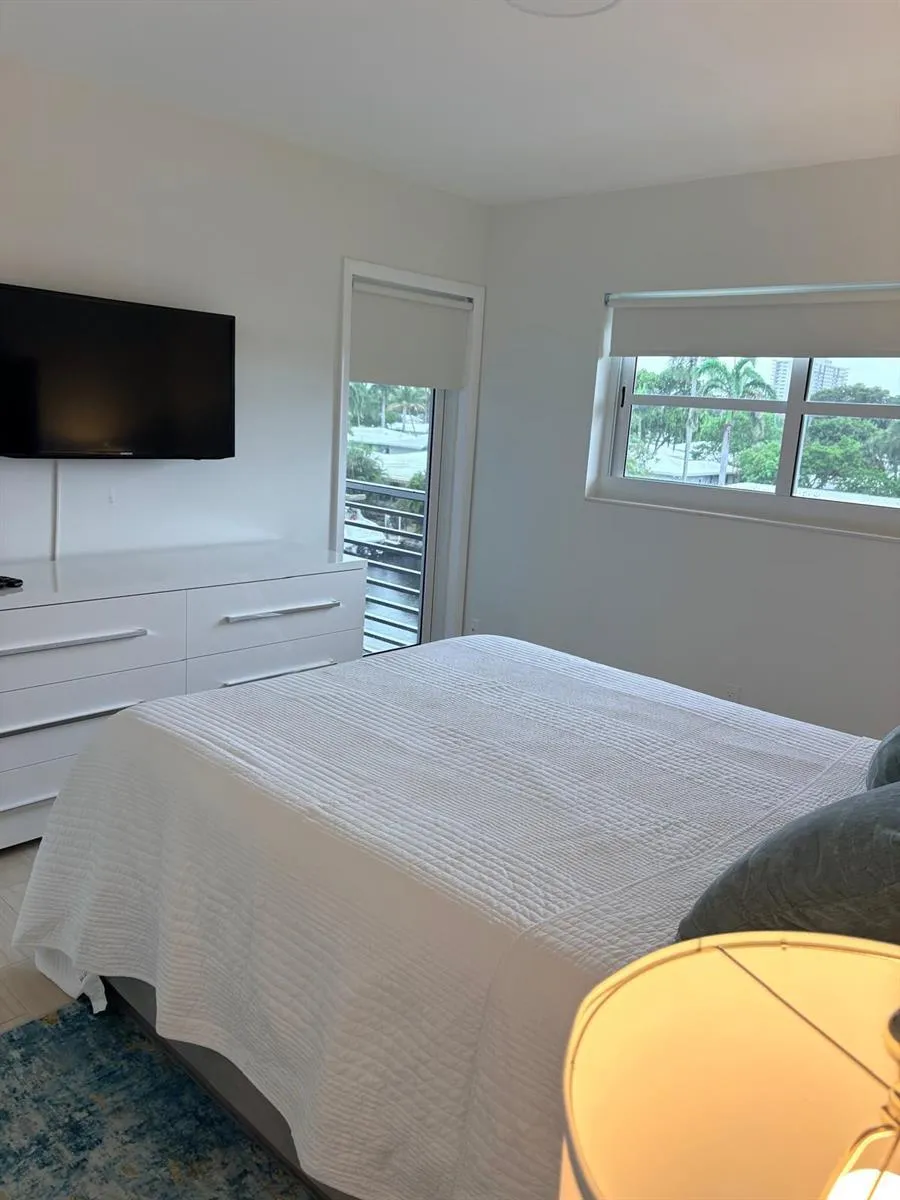 1461 S Ocean Boulevard #318 Pompano Beach, FL 33062