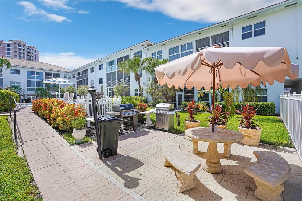 1461 S Ocean Boulevard #318 Pompano Beach, FL 33062