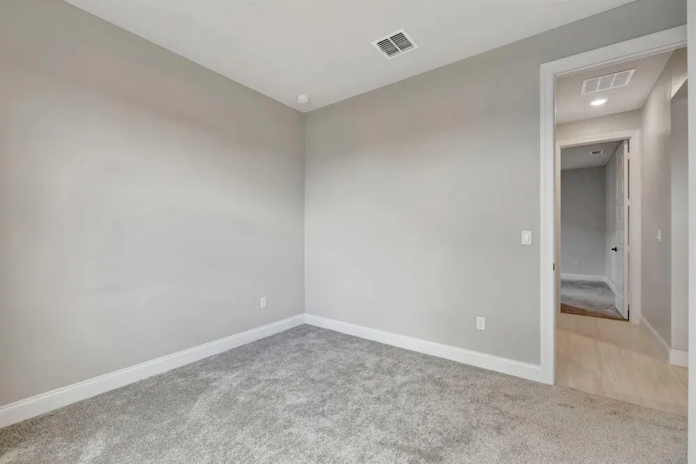 8606 DAHLIA CIRCLE Port St. Lucie, FL 34986