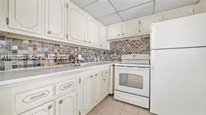 79 Suffolk B #79 Boca Raton, FL 33434
