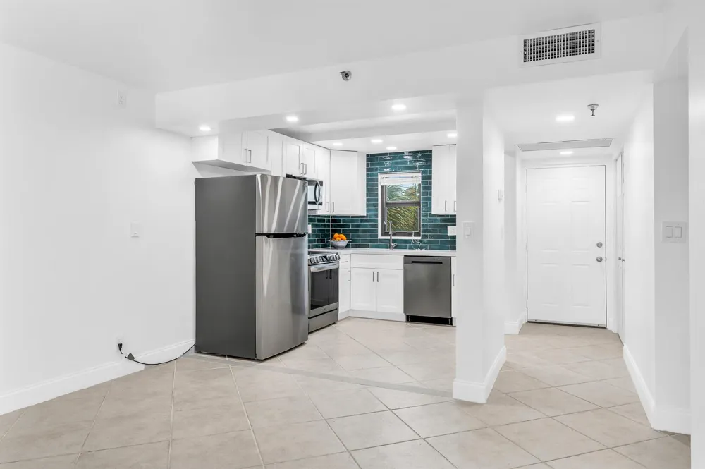 9235 SW 8th Street #405 Boca Raton, FL 33428