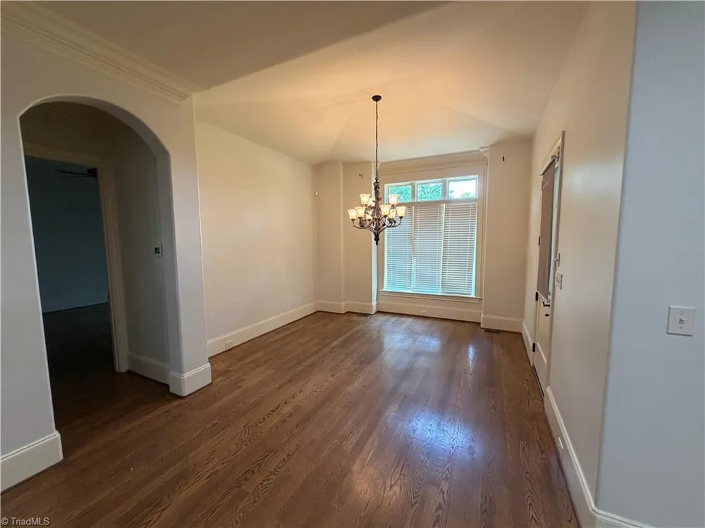 27 Carlson Terrace Greensboro, NC 27410