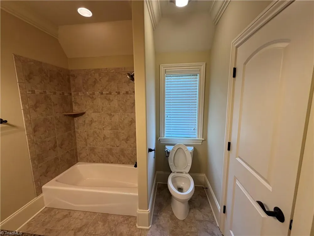 27 Carlson Terrace Greensboro, NC 27410