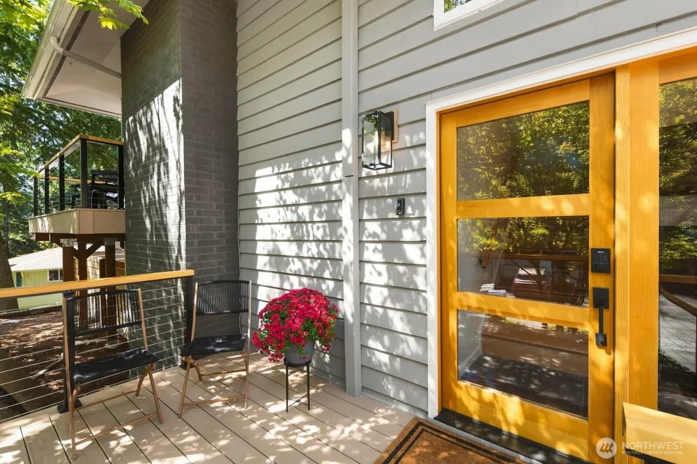 13917 16th Place SW Burien, WA 98166