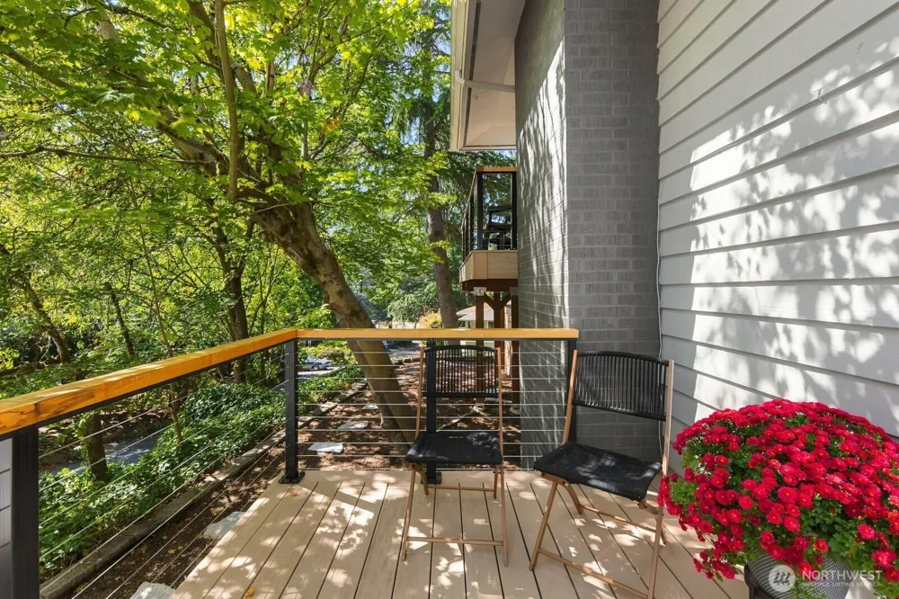 13917 16th Place SW Burien, WA 98166