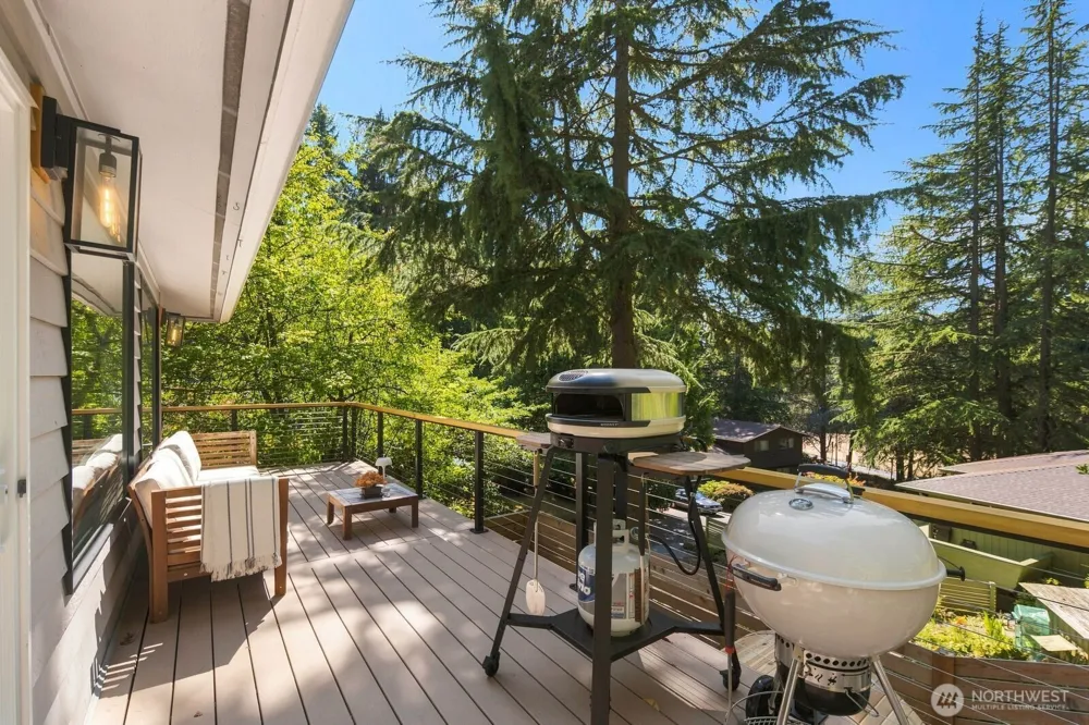 13917 16th Place SW Burien, WA 98166