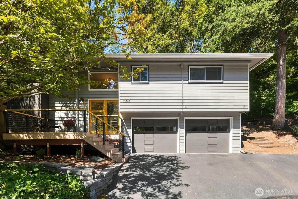 13917 16th Place SW Burien, WA 98166