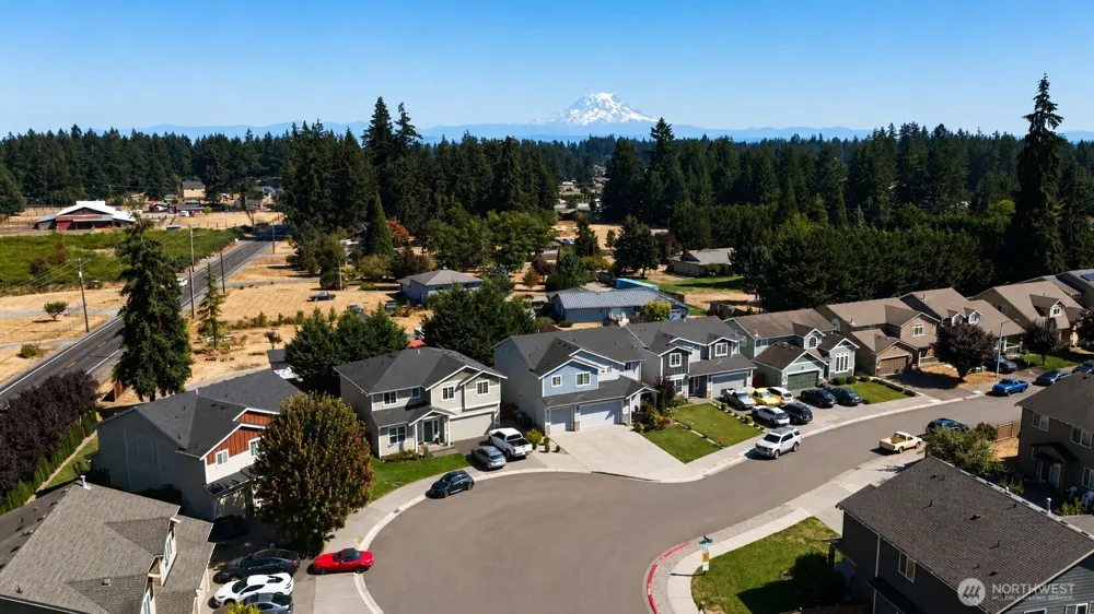 16305 25th Avenue Ct E Tacoma, WA 98445