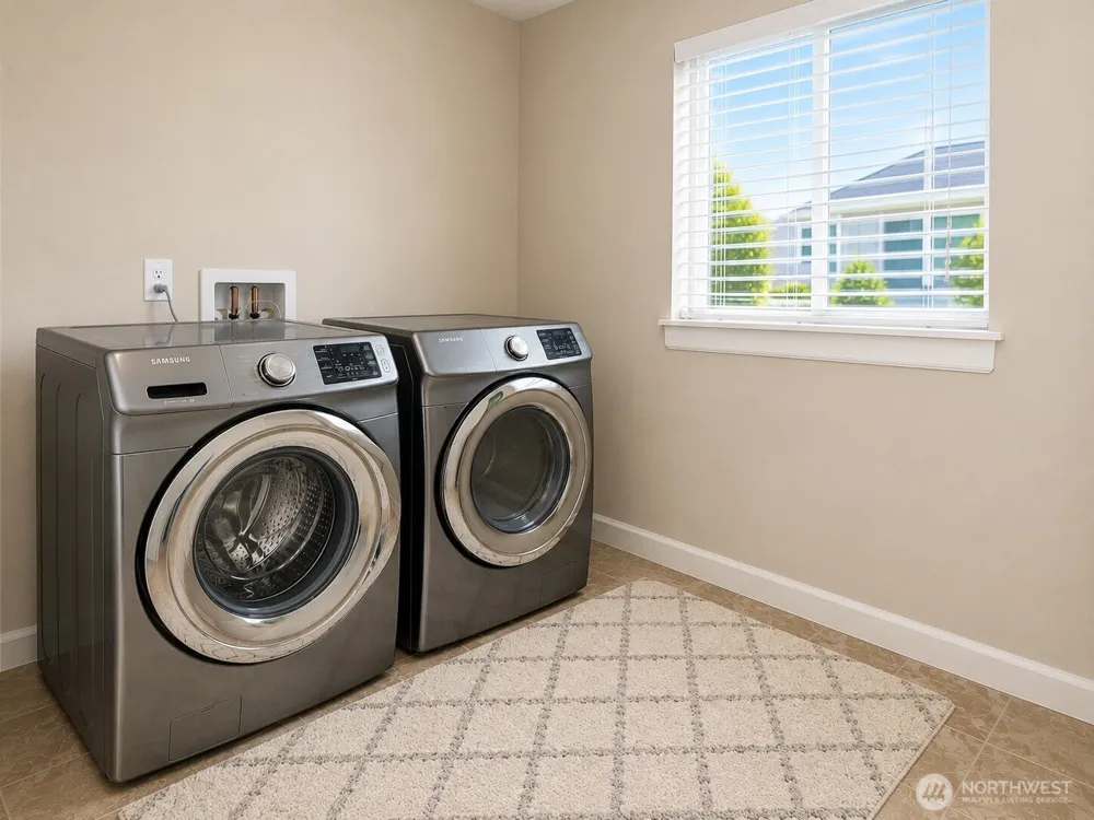 16305 25th Avenue Ct E Tacoma, WA 98445