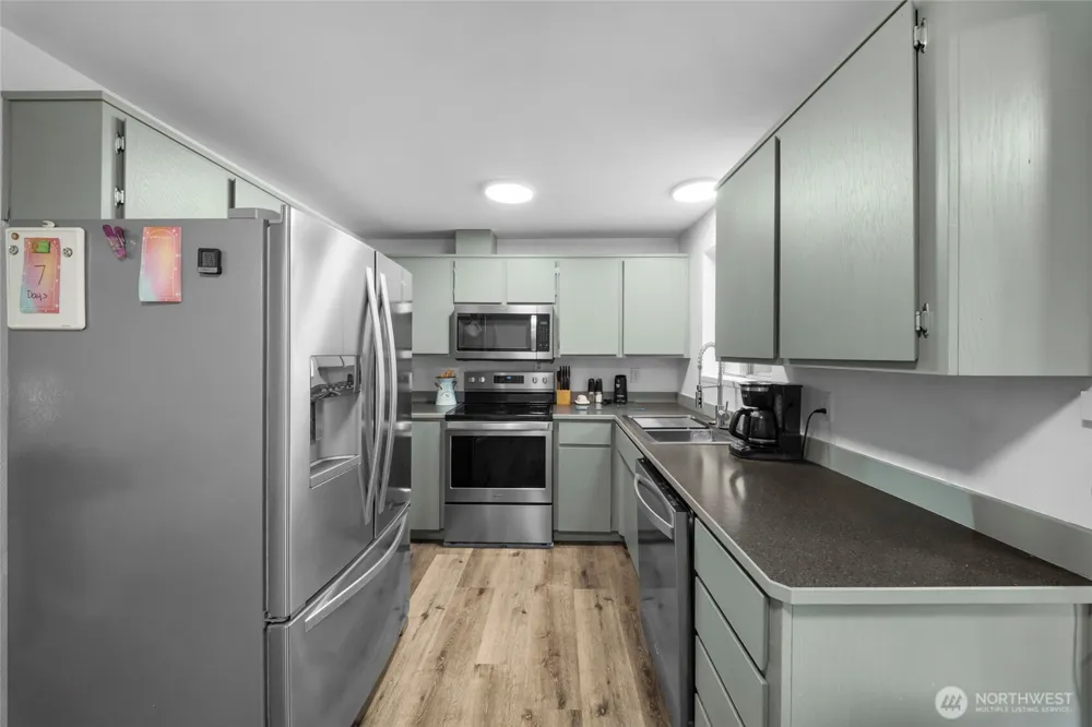 203 W Seattle Street Rainier, WA 98576