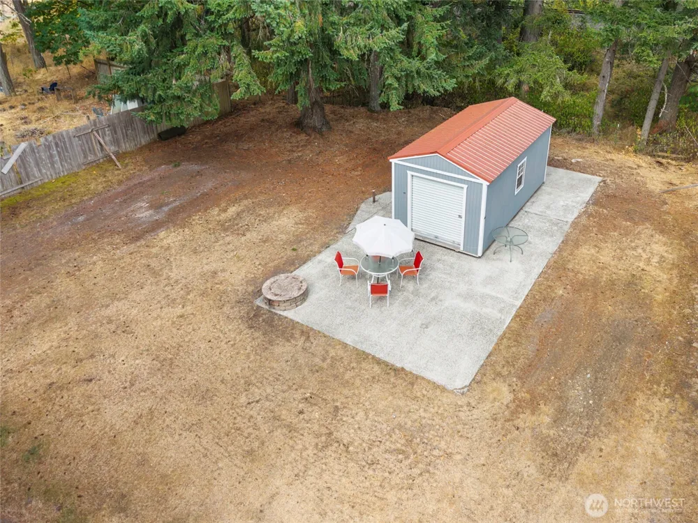 203 W Seattle Street Rainier, WA 98576