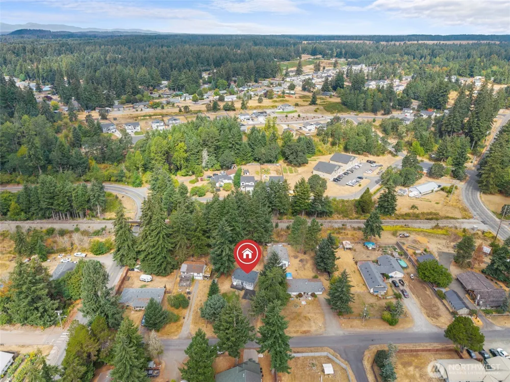 203 W Seattle Street Rainier, WA 98576