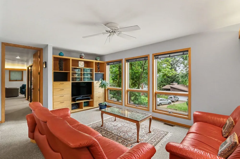 1828 Greenlawn Avenue Kalamazoo City, MI 49006