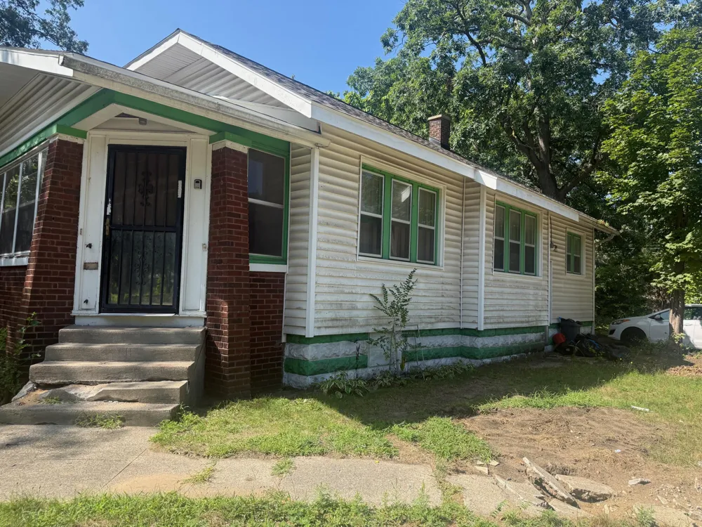 2401 Baker Street Muskegon Heights City, MI 49444