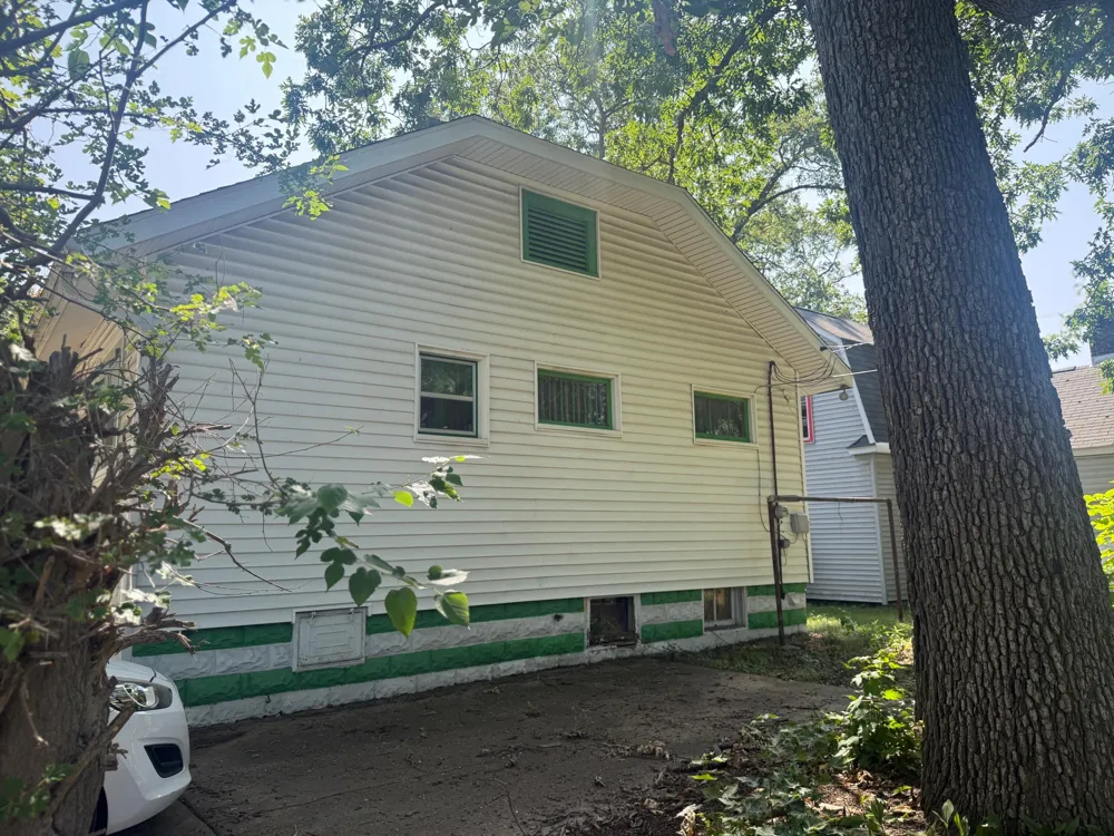 2401 Baker Street Muskegon Heights City, MI 49444