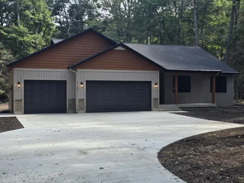 918 Scenic Drive