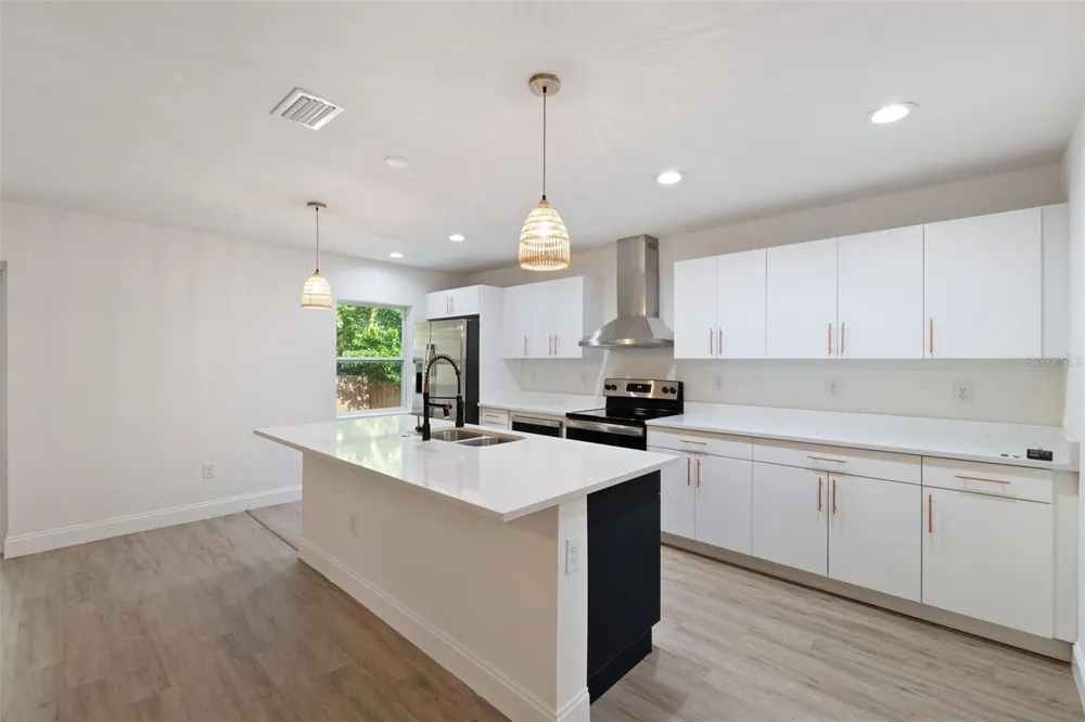 1315 TIOGA AVENUE Clearwater, FL 33756