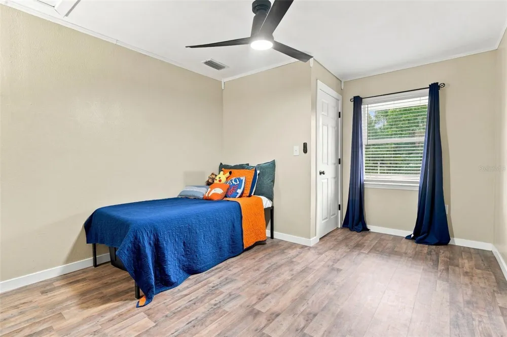 1119 W EUCLID AVENUE Deland, FL 32720
