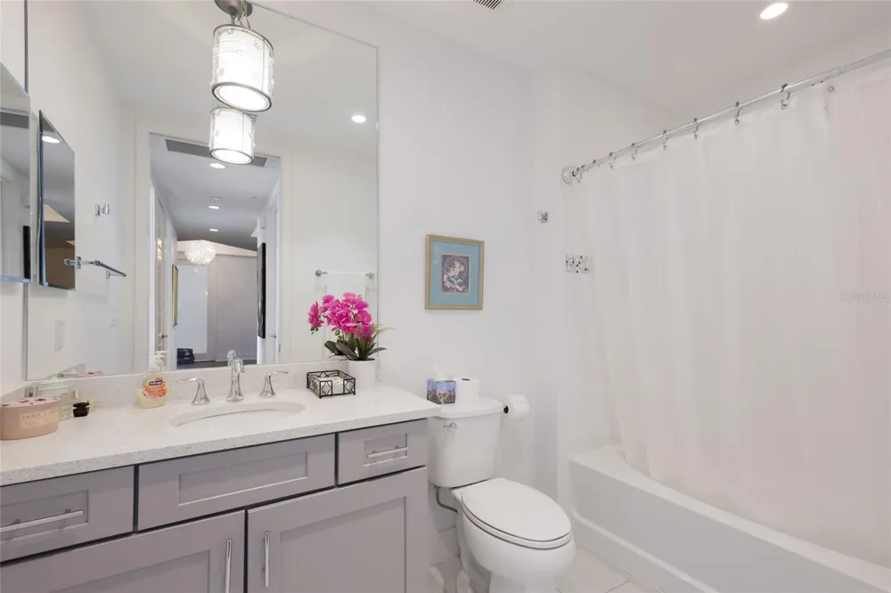 10530 BOARDWALK LOOP #601 Bradenton, FL 34202