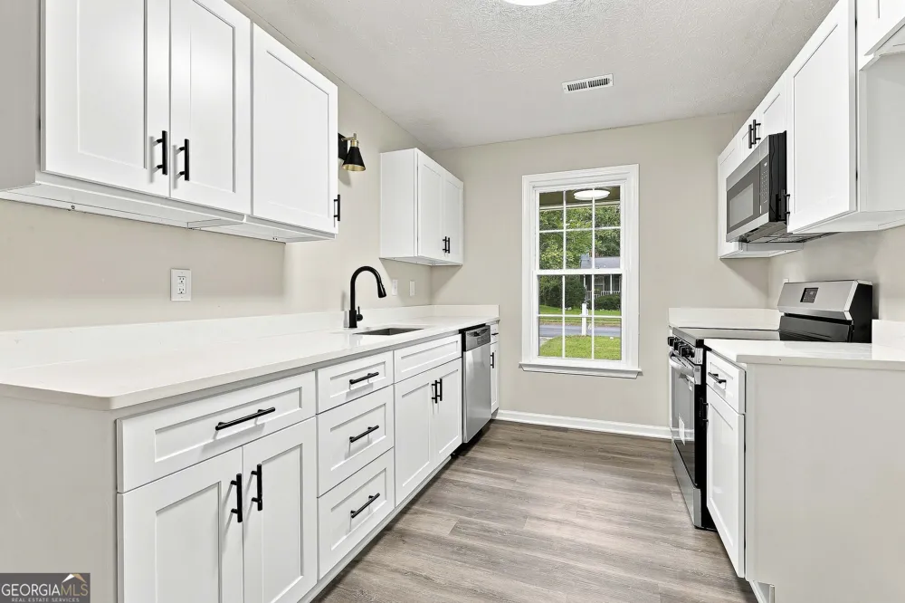 295 Cornwallis Way Fayetteville, GA 30214