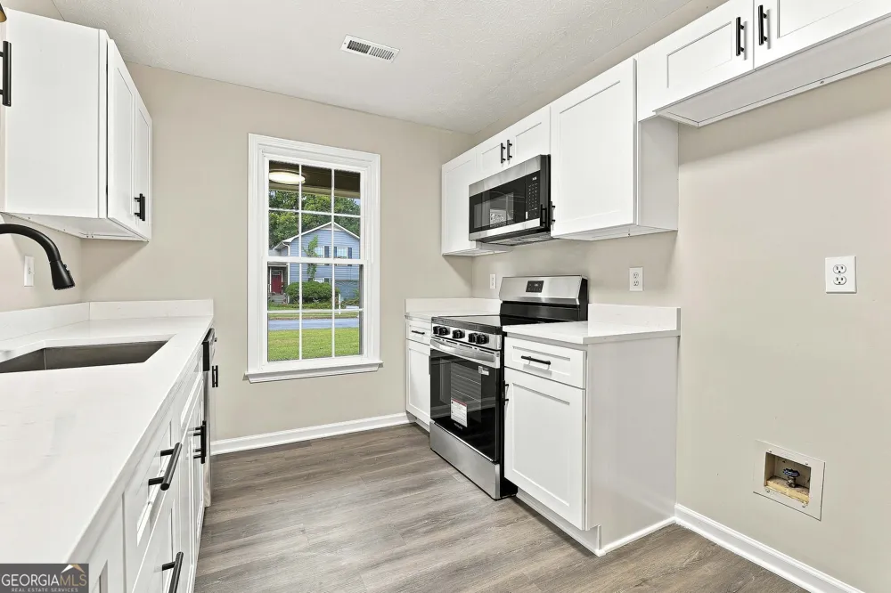 295 Cornwallis Way Fayetteville, GA 30214