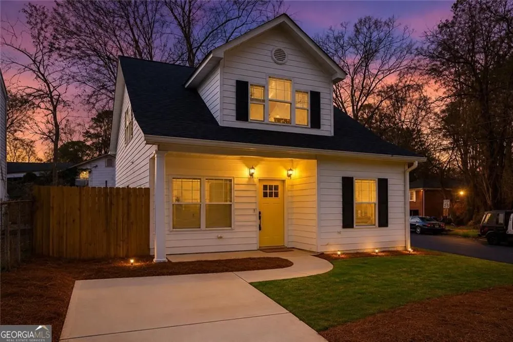 56 Holly RD Atlanta, GA 30314